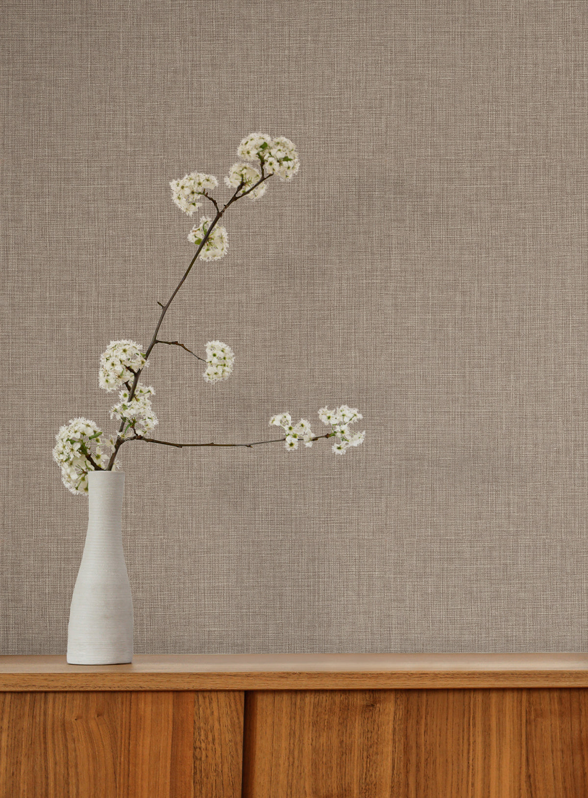 Egyptian Linen Wallpaper - Brown room setting