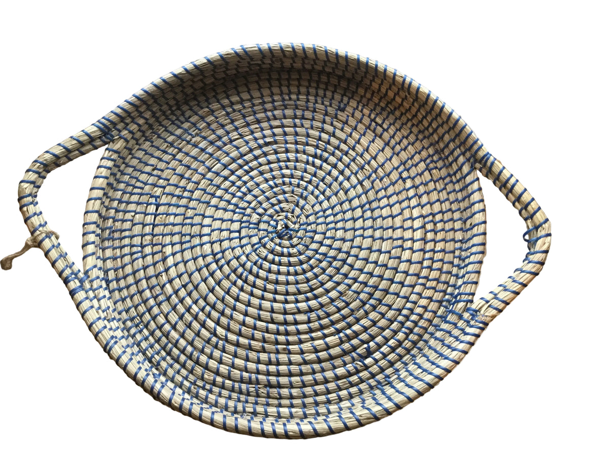 large round woven tray