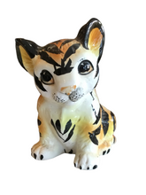 Load image into Gallery viewer, Vintage ceramic tiger shafford cub figure