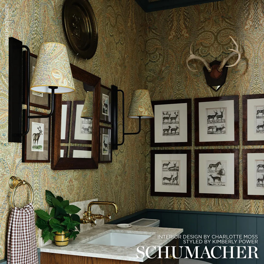 Emile Cachemire Wallpaper in an interior setting