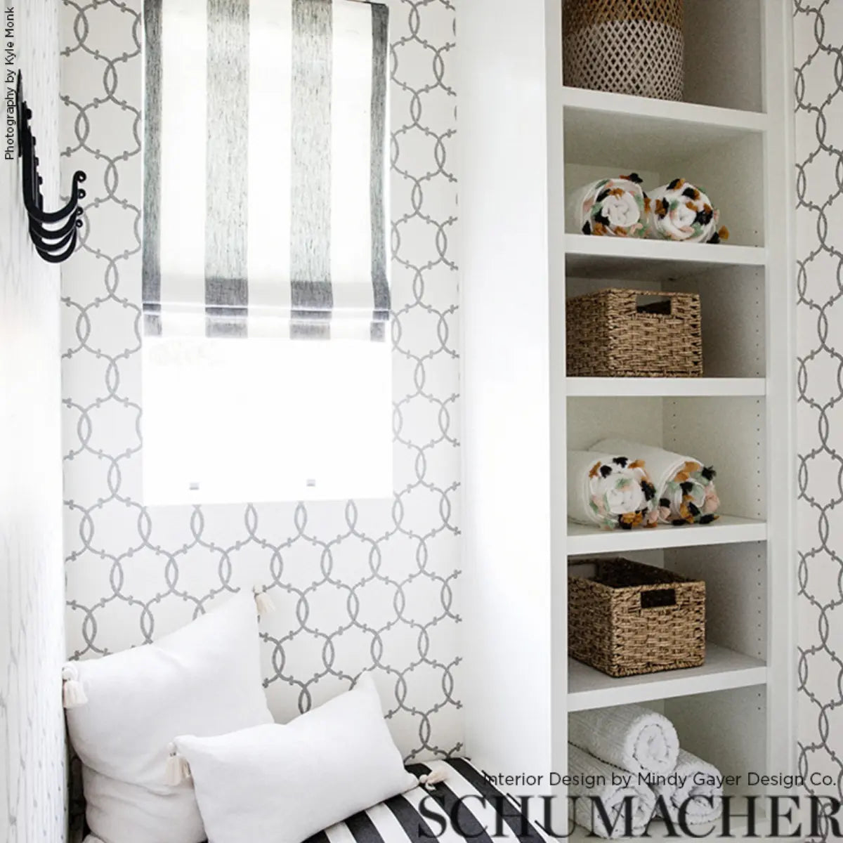 Tracery Wallpaper in an interior setting