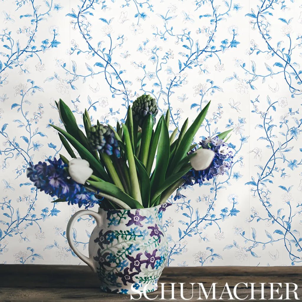 Floraison Wallpaper in an interior setting