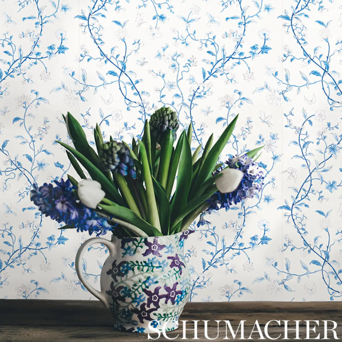 Floraison Wallpaper in an interior setting