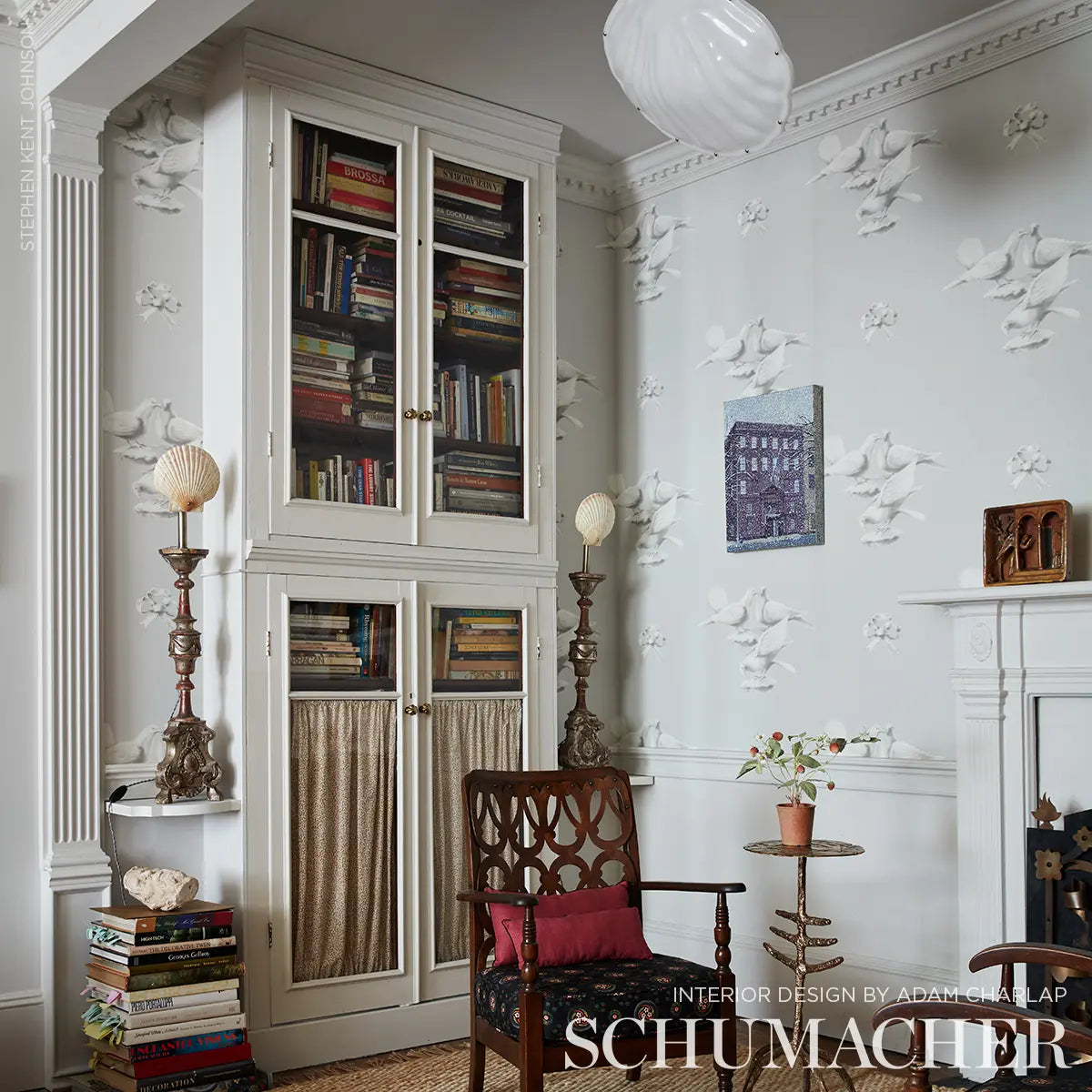 Giunone Wallpaper in an interior setting