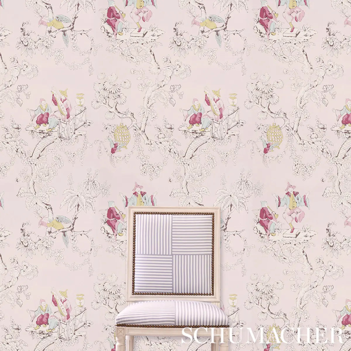 Chinoiserie Moderne Wallpaper in an interior setting
