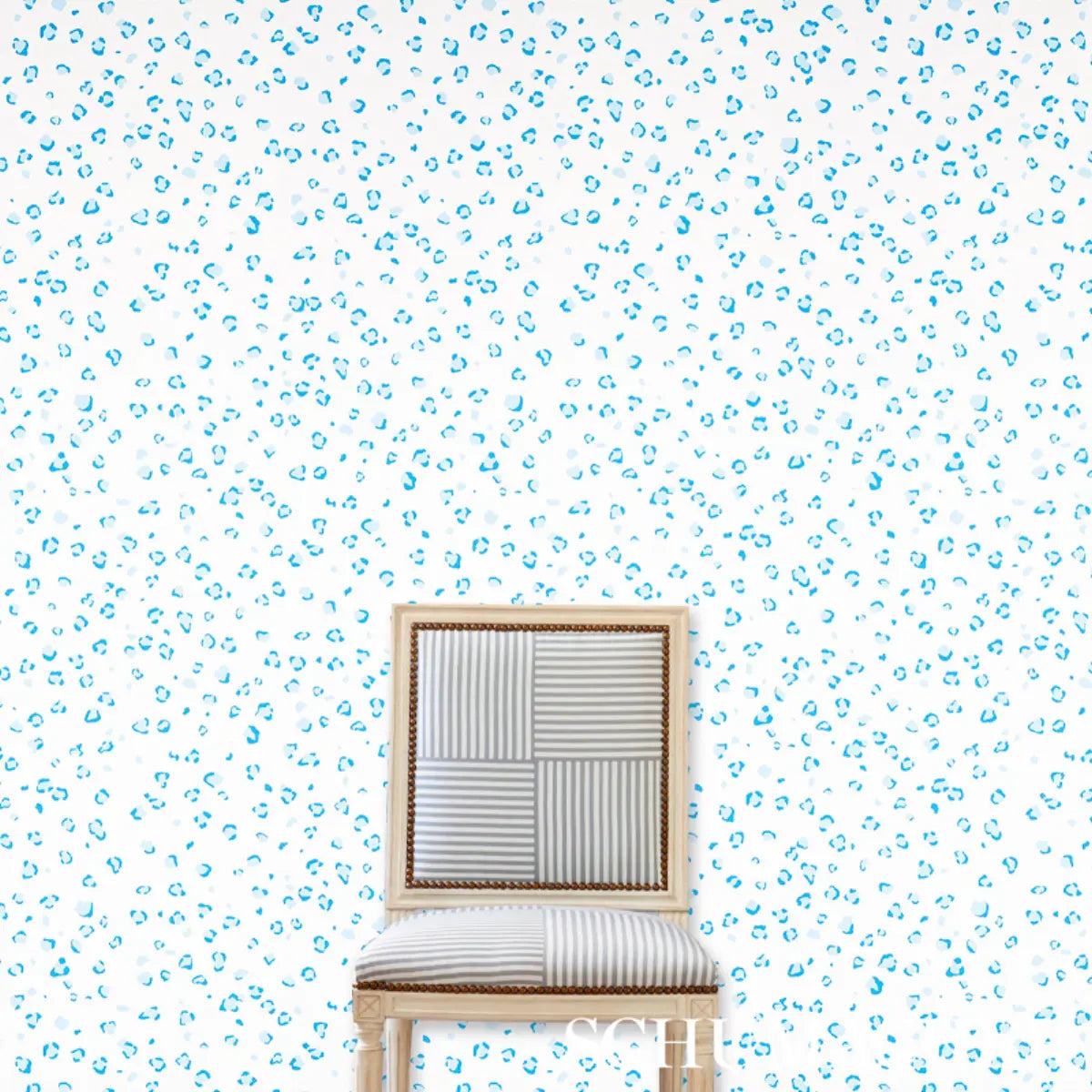 Wild At Heart Wallpaper in an interior setting