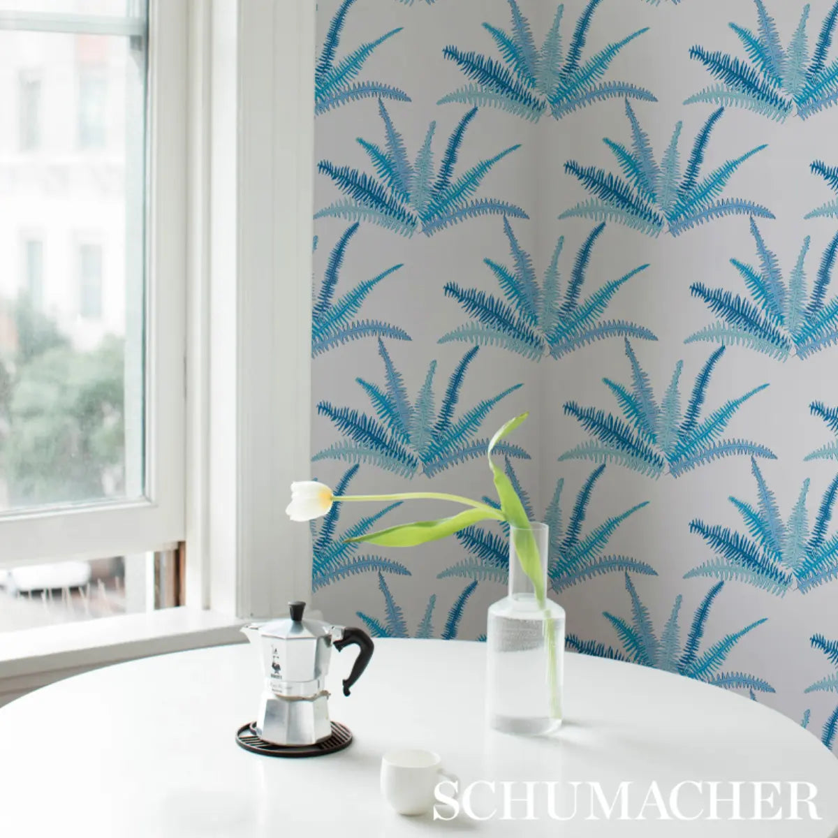 Canyon Ferns Wallpaper in an interior setting