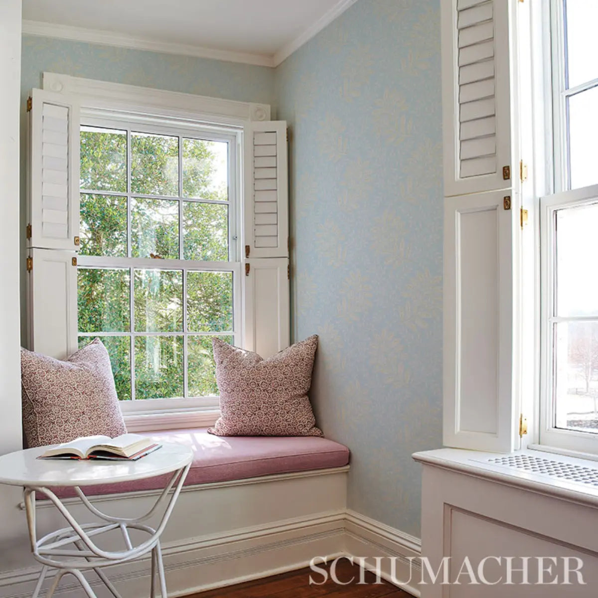 Secret Garden Wallpaper in an interior setting