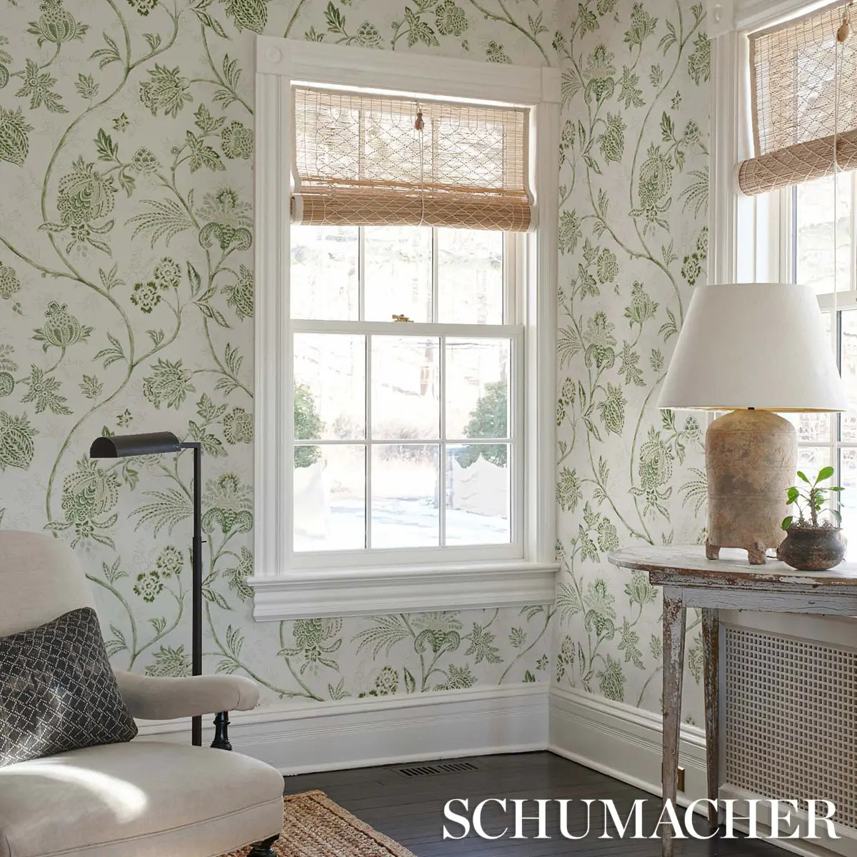 Chinoiserie Vine Wallpaper in an interior setting