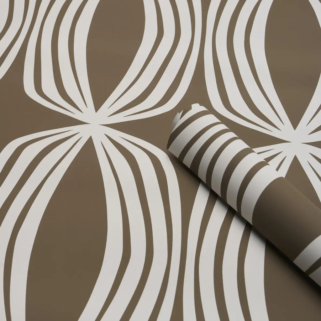 Fontana Wallpaper in an interior setting