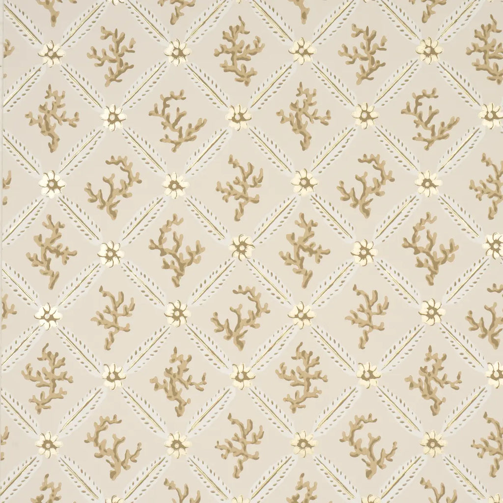 Corail Leaf Trellis Wallpaper - Champagne