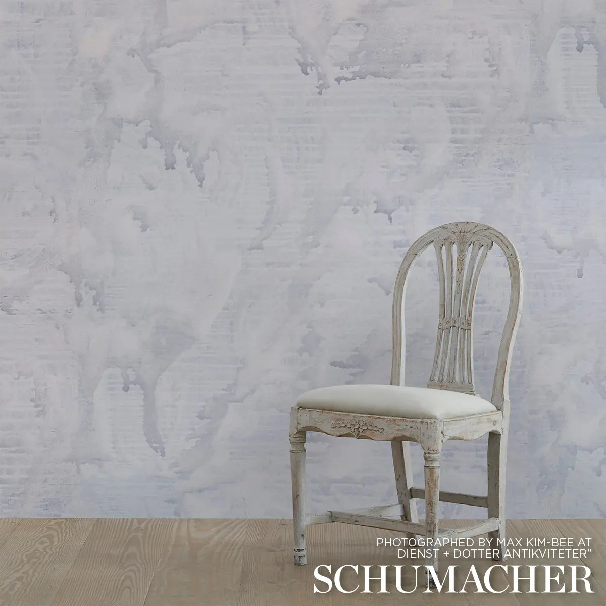 Valiant Wallpaper in an interior setting