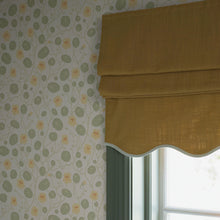 Load image into Gallery viewer, Krasse Wallpaper in an interior setting