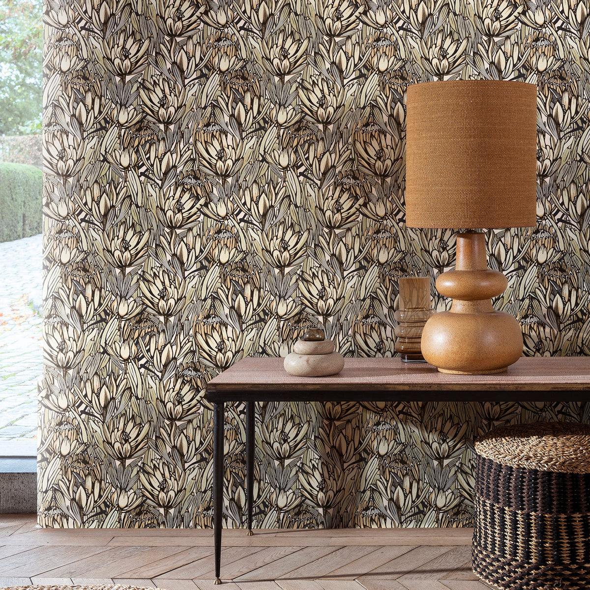 Copacabana Wallpaper - Cream room view