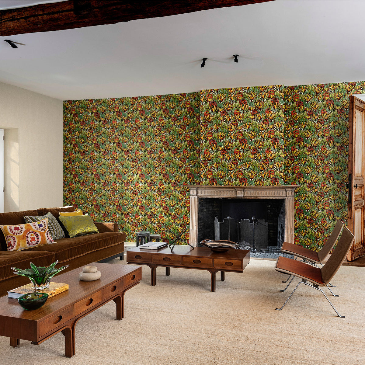 Copacabana Wallpaper - Orange room view