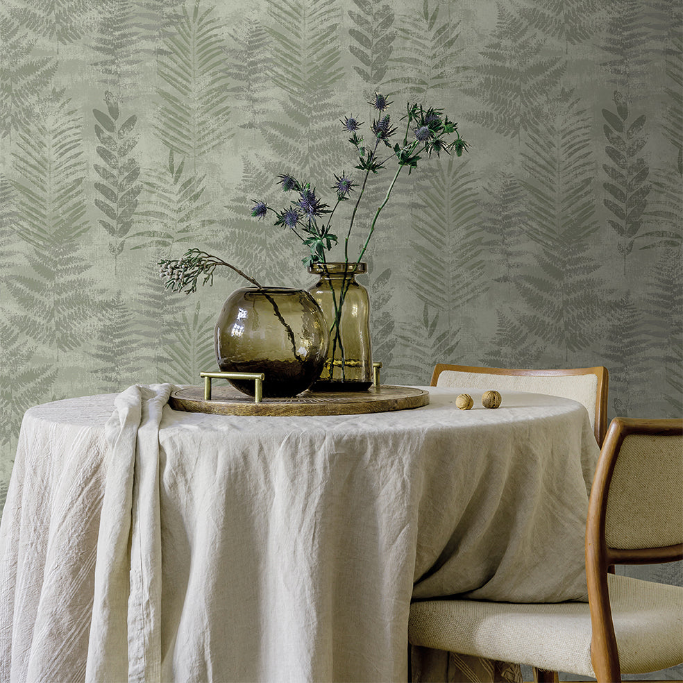Fern Horizon Wallpaper - Green room view
