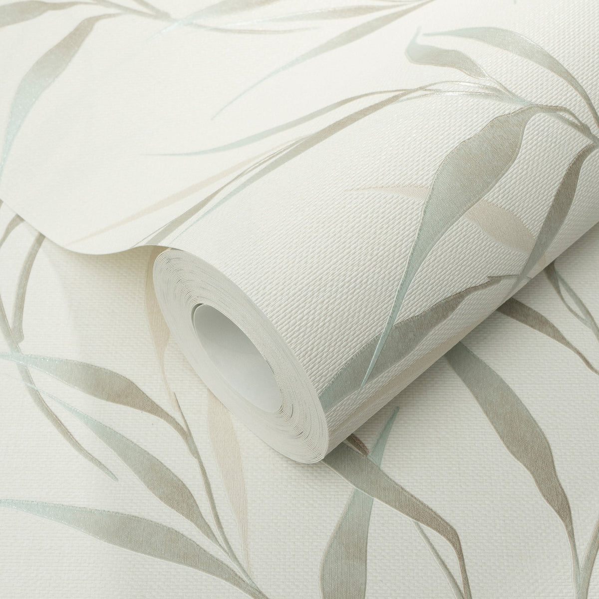 Yamato Leaves Wallpaper - Teal room view