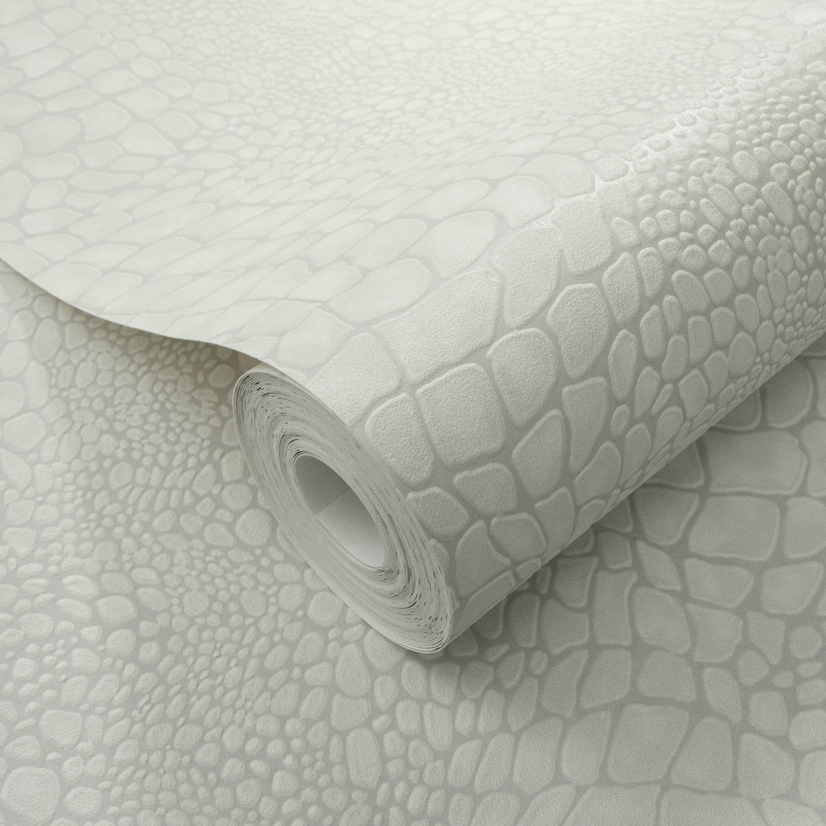 Scala Crocodile Skin Wallpaper - Cream room view