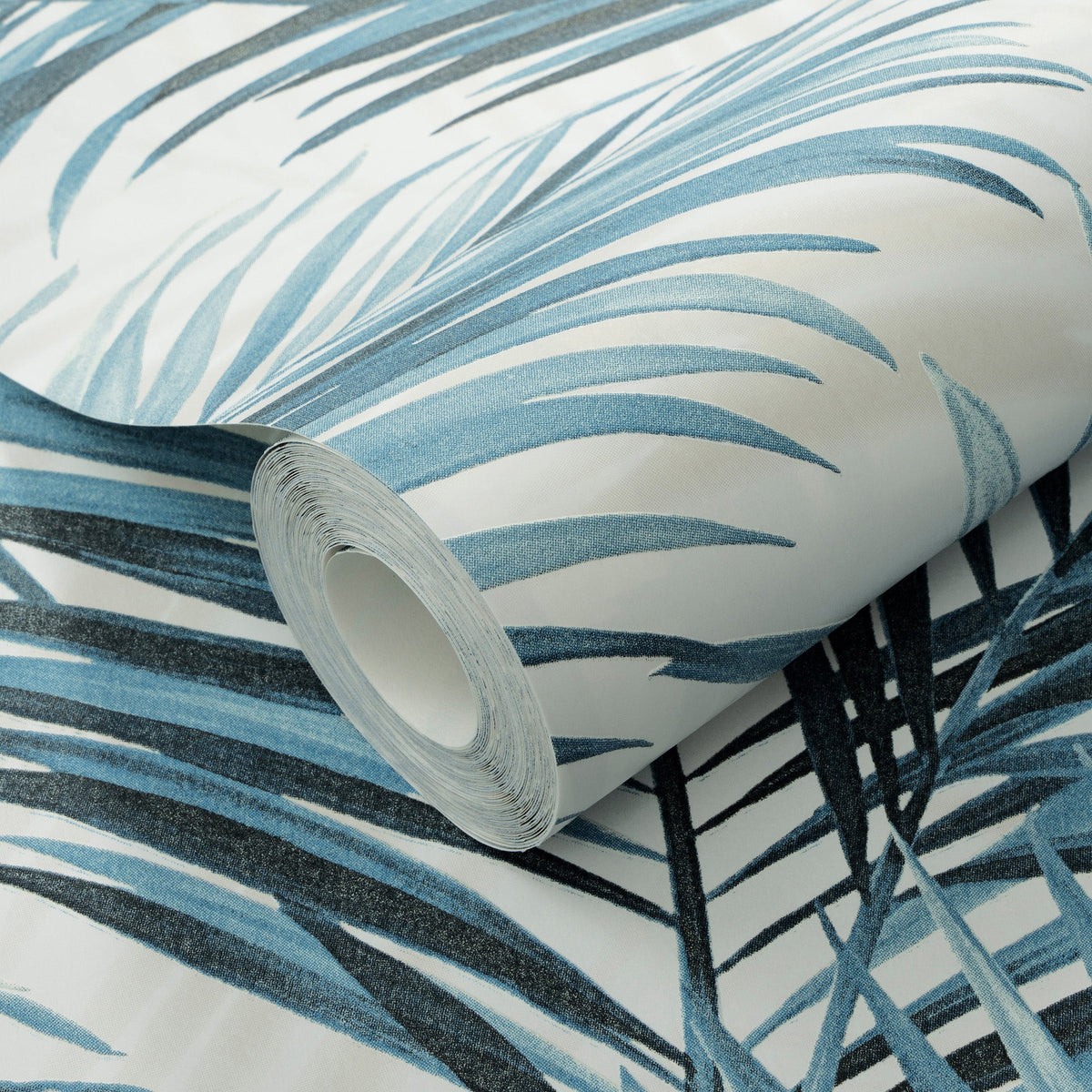 Calvado Palm Wallpaper - Blue room view