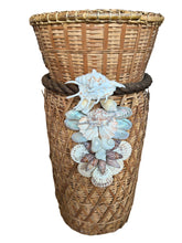 Load image into Gallery viewer, large basket with sea shells