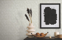Load image into Gallery viewer, Thatched
