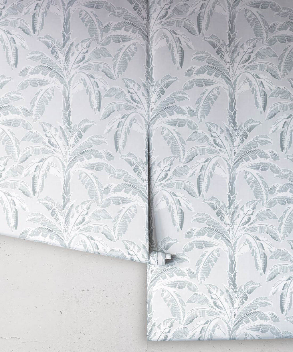 Havana Banana Wallpaper • Mist Silver Bee • Rolls