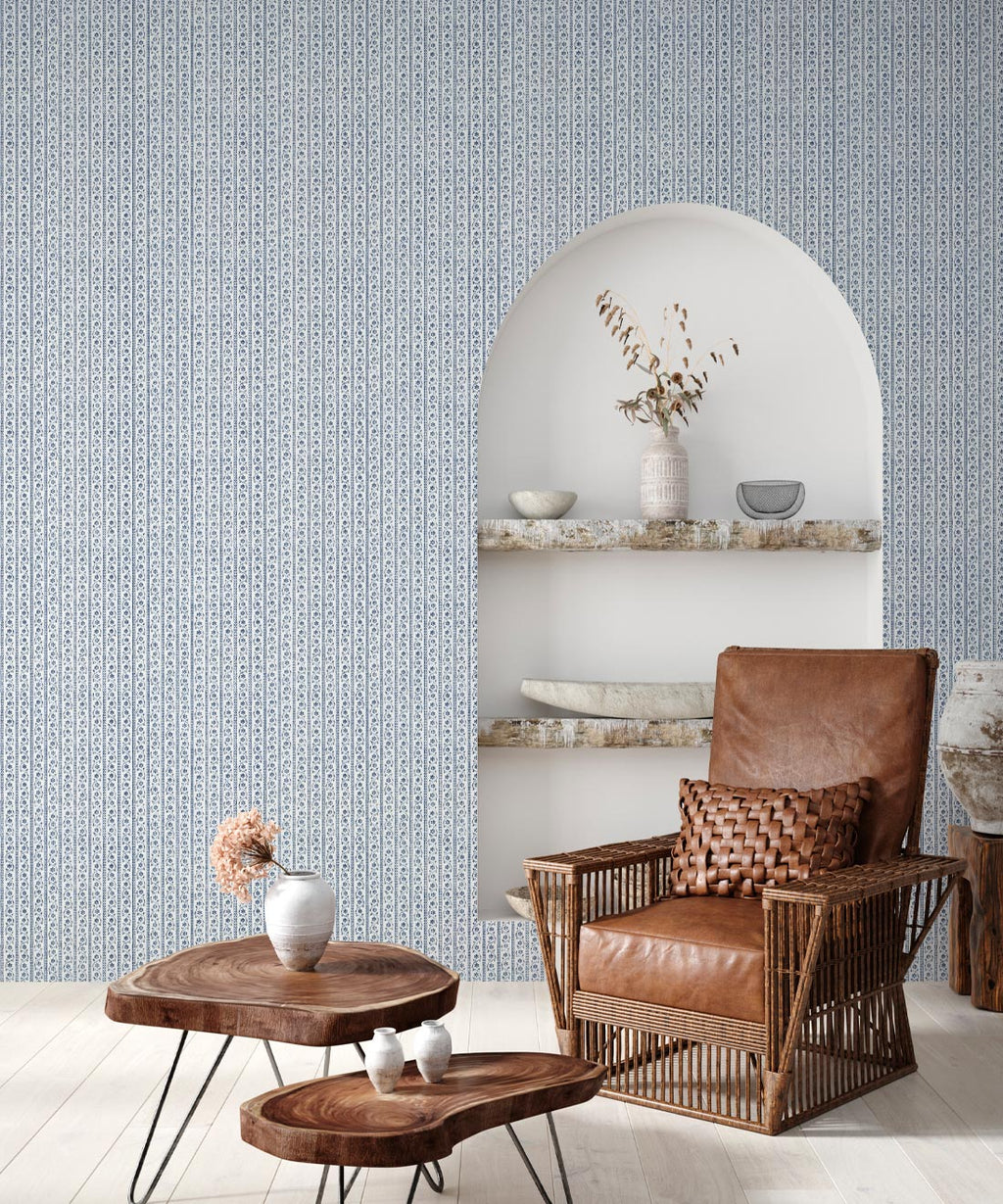Daisy Chain Wallpaper • Indigo Ivory • Insitu
