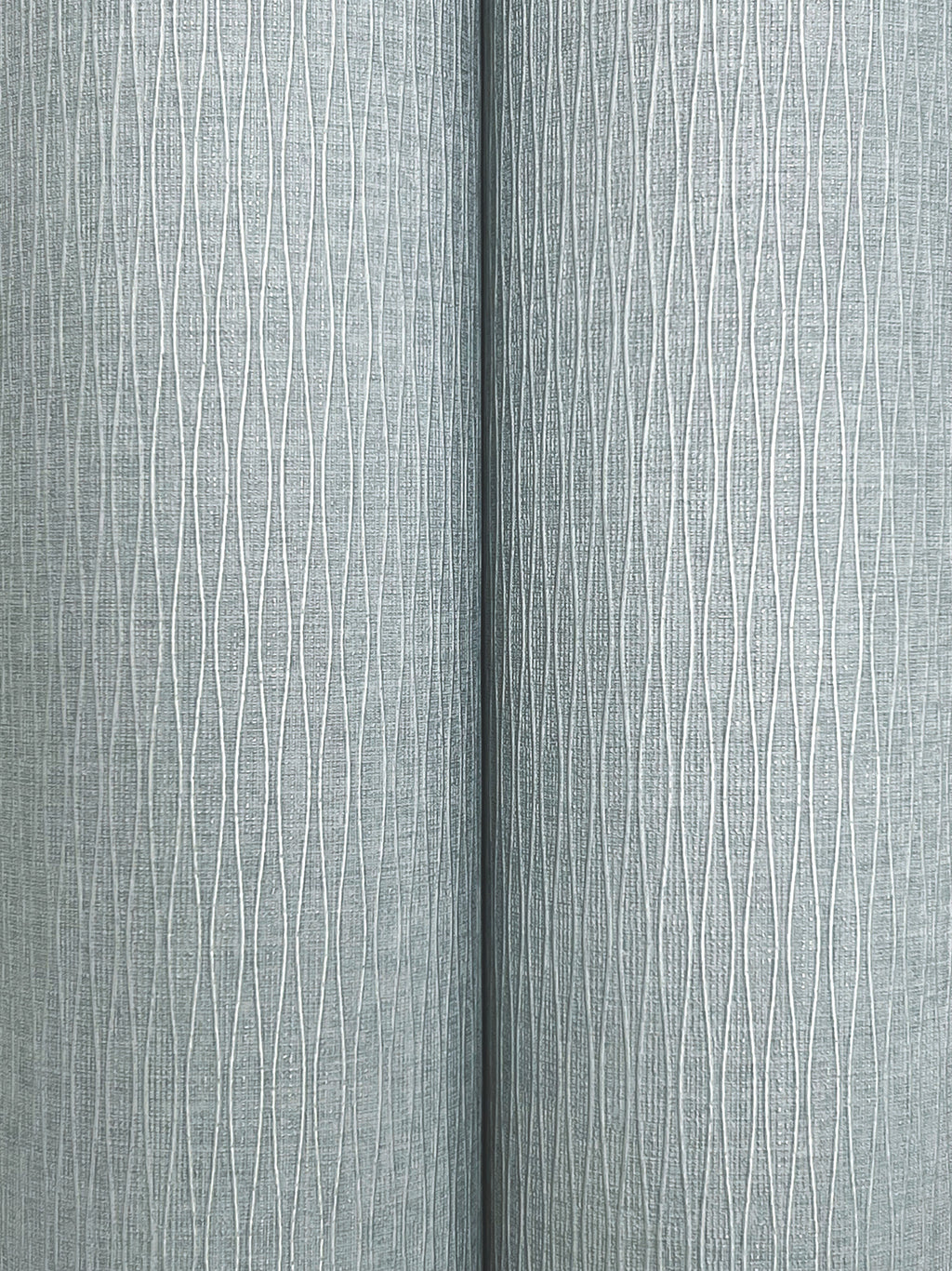 Ripple Effect Wide Width Wallpaper - Light Blue wallpaper detail