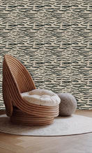 Load image into Gallery viewer, ANIMAL STRIPES