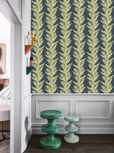 Load image into Gallery viewer, BOTANICAL GARLAND