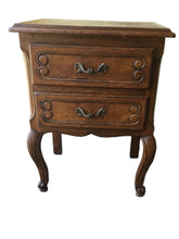 Load image into Gallery viewer, vintage french louis carved oak side table