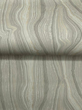 Load image into Gallery viewer, Mineral Shimmer