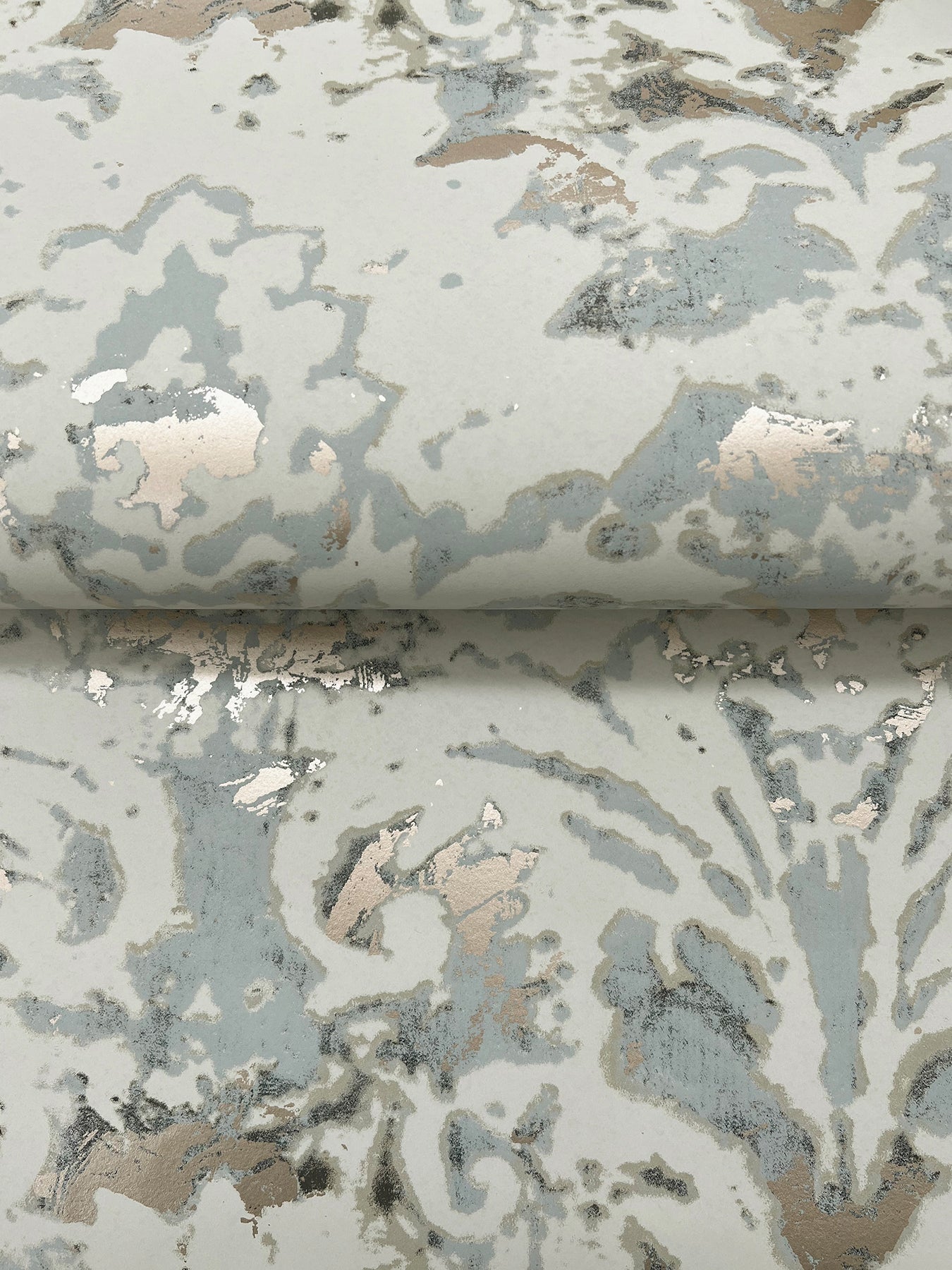 Velvet Crush Damask