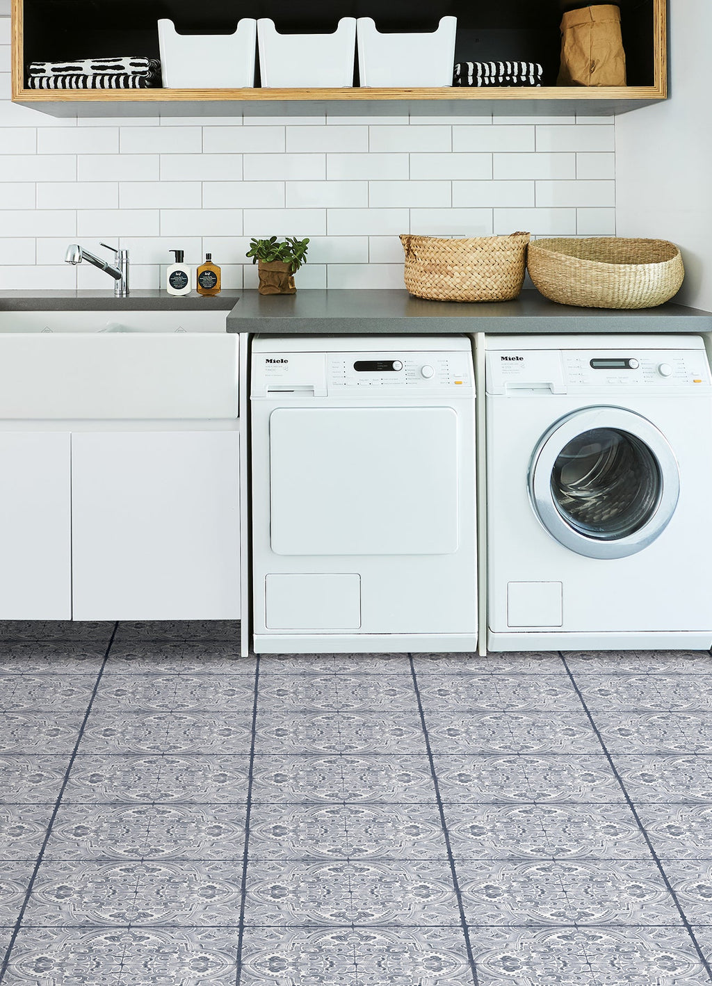 Hastings Peel & Stick Floor Tiles