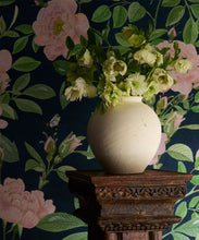 Load image into Gallery viewer, Rosa Grasscloth Wallpaper - Colorway: Rose Pink - Insitu
