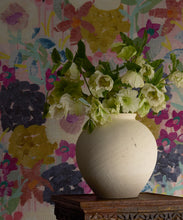 Load image into Gallery viewer, Garden State Grasscloth Mural - Pattern Play Collection - Insitu