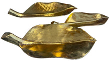 Load image into Gallery viewer, set of 3 gold leafs