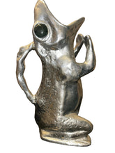 Load image into Gallery viewer, vintage frog pitcher