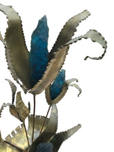 Load image into Gallery viewer, brass floral sculpture