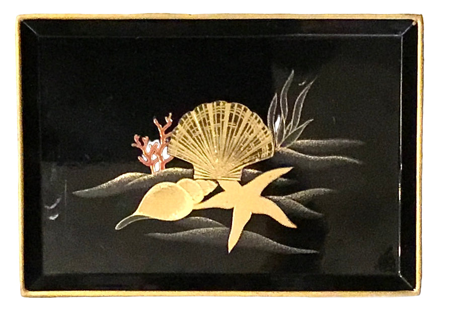 small lacquer seashell tray