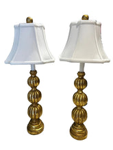 Load image into Gallery viewer, regency stacked gourd table lamps - pair