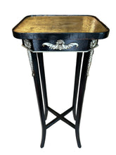 Load image into Gallery viewer, regency style pedestal table