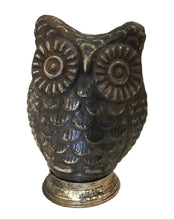 Load image into Gallery viewer, vintage blown glass owl