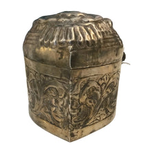 Load image into Gallery viewer, antique english friendship box