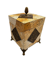 Load image into Gallery viewer, tessellated shell box