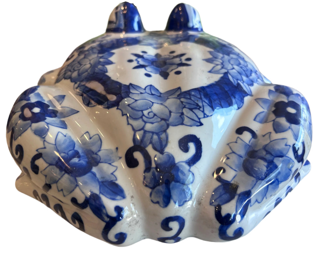 blue & white porclean frog