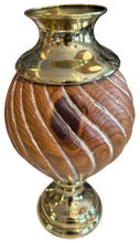 Load image into Gallery viewer, wood swirl vase