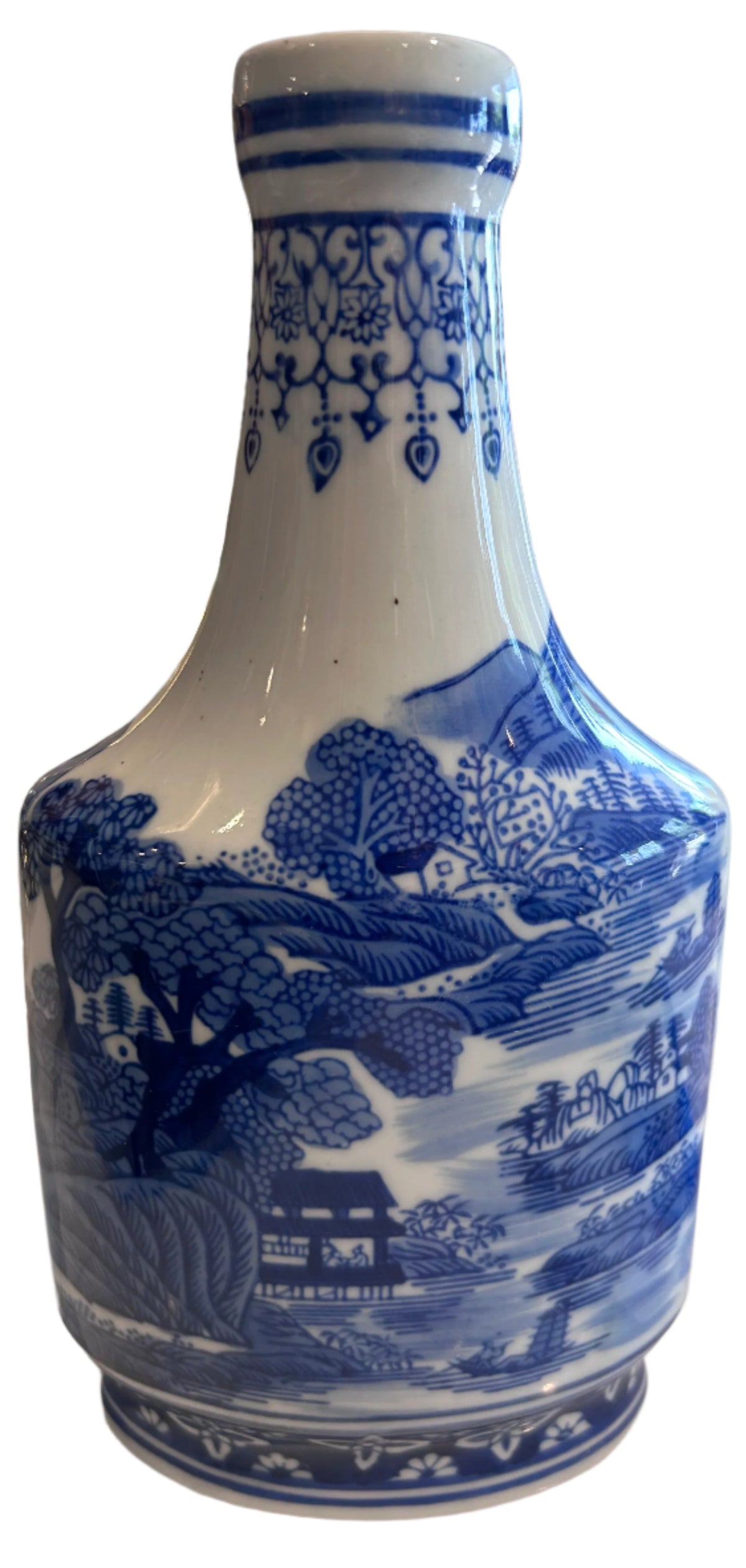 blue & white porclean vase narrow neck