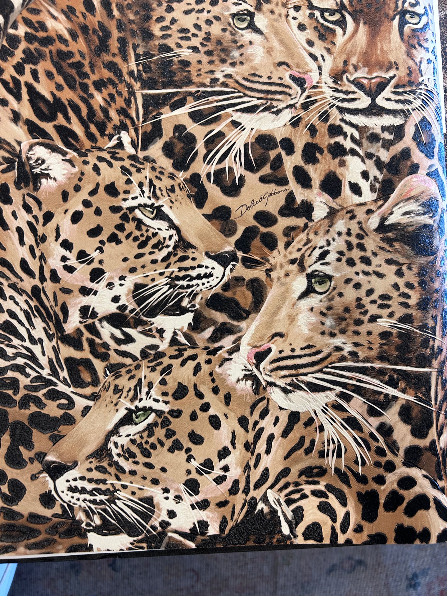 Leopards Wallpaper By Dolce & Gabbana