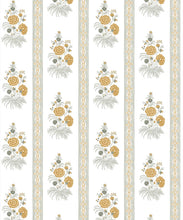 Load image into Gallery viewer, Salomone Wallpaper - Colourway: Green - Swatch